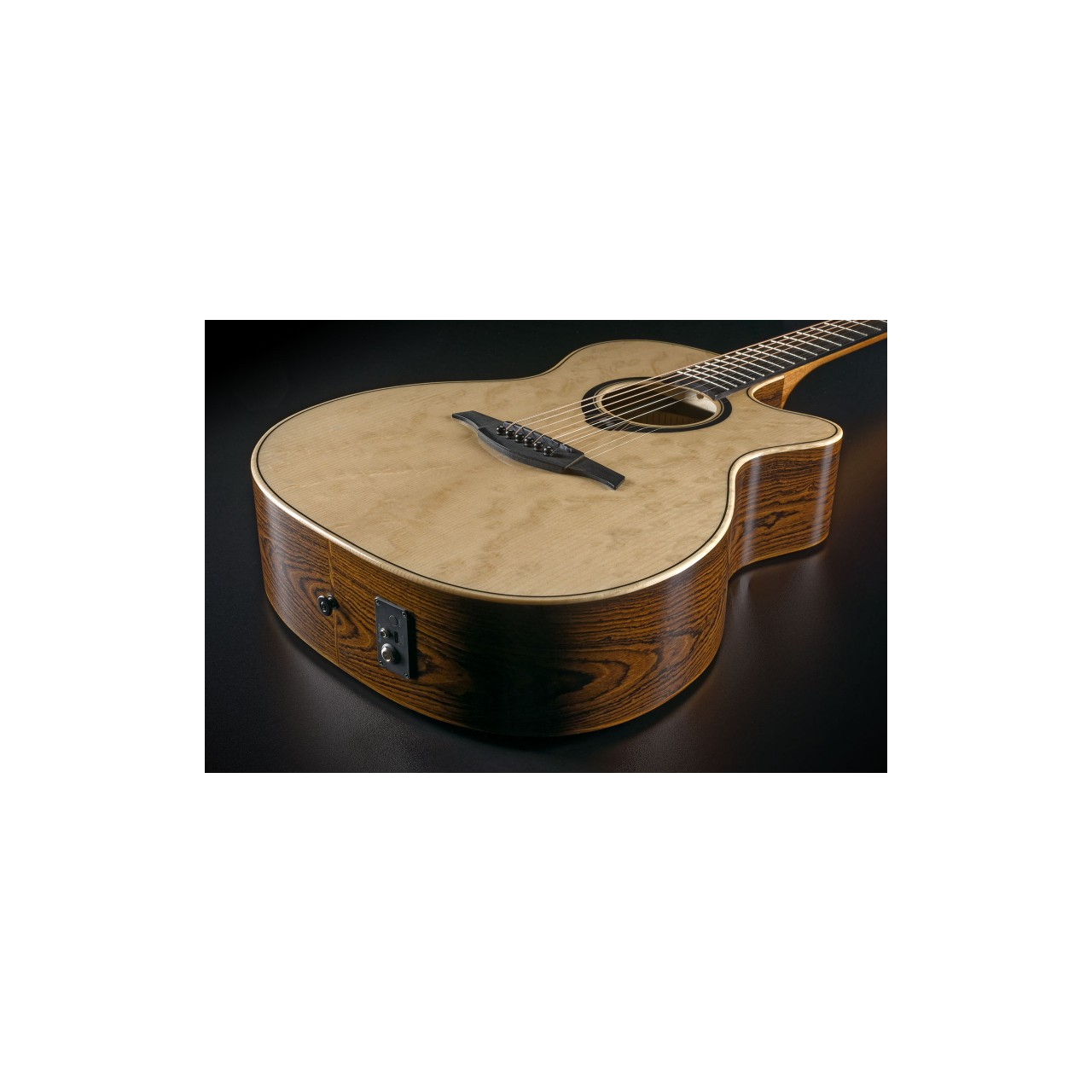 LÂG Smart Guitar HyVibe 30 ACE