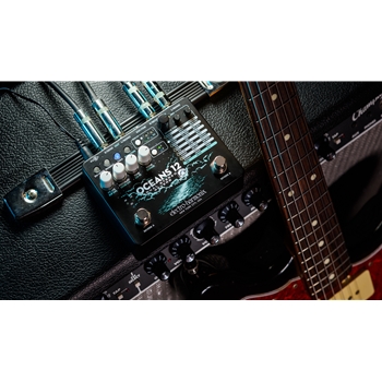 Electro-Harmonix Oceans 12